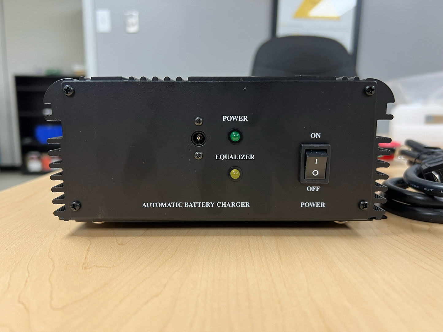 Battery Charger/Invertor (12V - 50AMP)